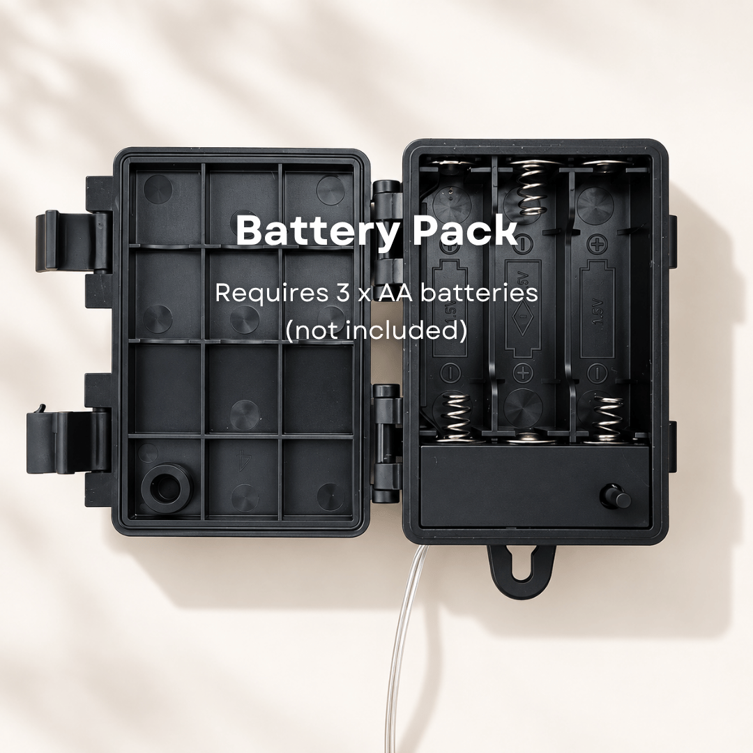 Open battery pack for a Christmas wreath, requires 3 x AA batteries, not included