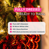Christmas wreath specifications: 71cm diameter, 25 warm white LEDs, 100+ hours runtime, IP20 rated