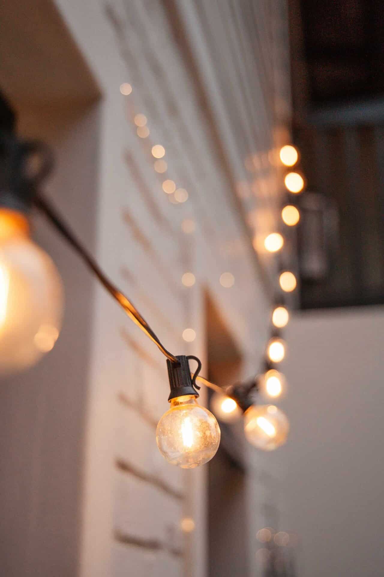 10m solar-powered warm white string lights with 25 LED bulbs for outdoor use in South Africa, perfect for gardens, patios, and load shedding lighting.