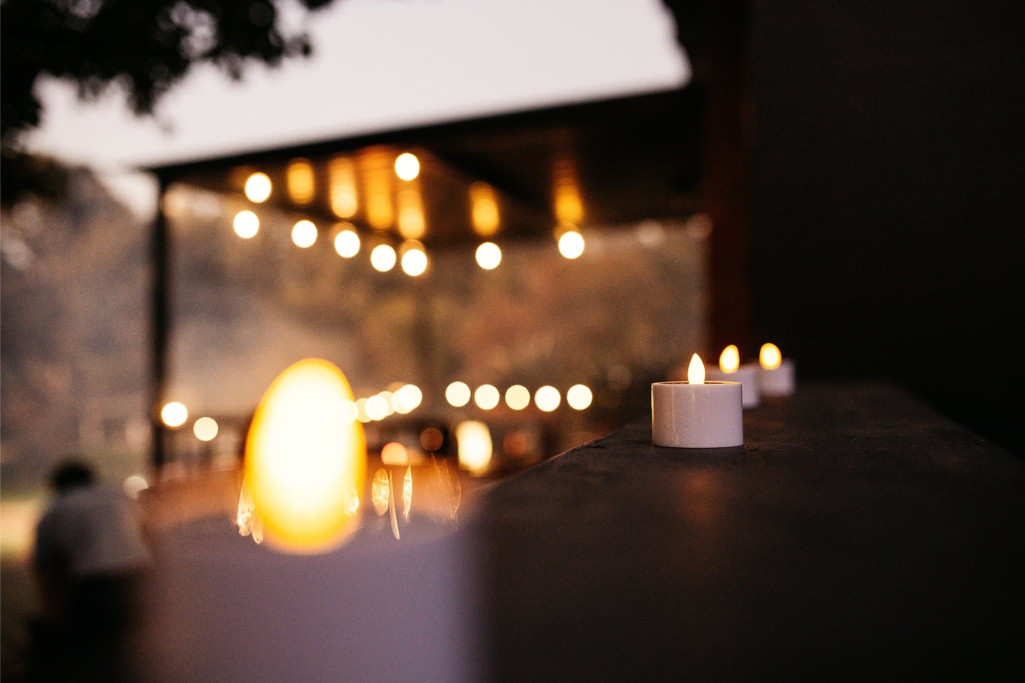 Six-pack of Weatherproof solar tea light candles