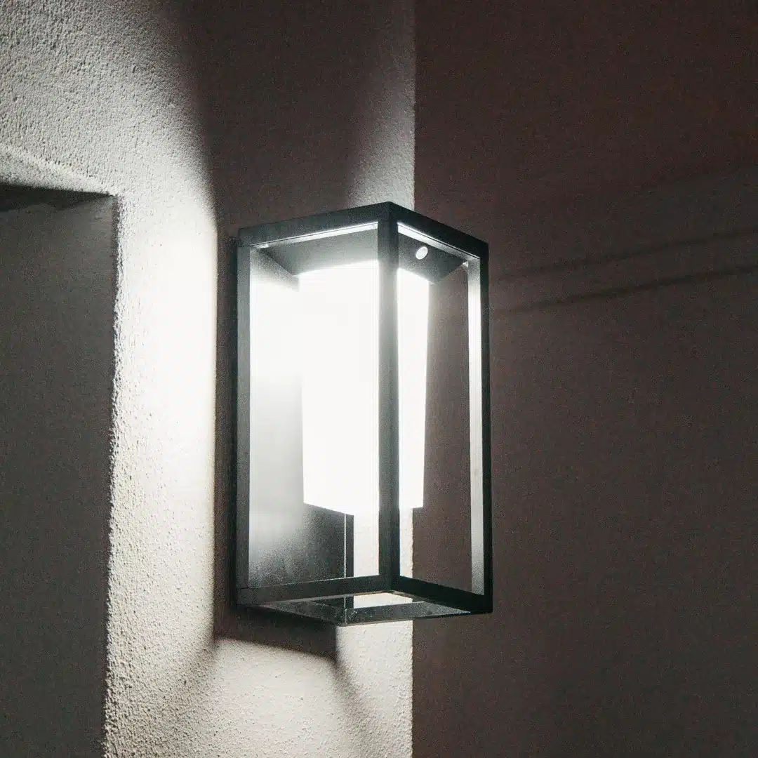 Solar LED Wall Lantern Light: Illuminate Your Outdoor Spaces Solar Outdoor LED Wall Lantern Light with Cool White Bulb