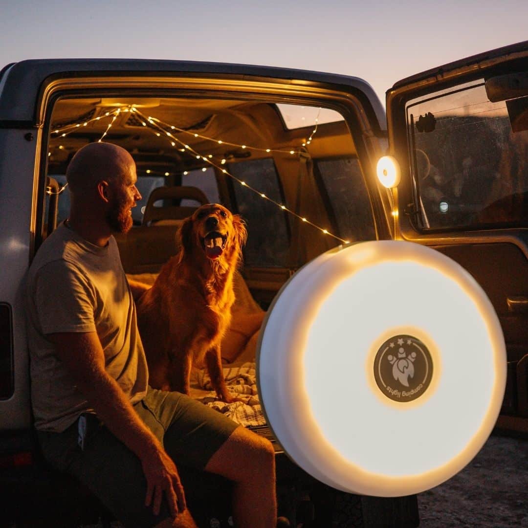 Camping Lantern String Light with 100 RGB LEDs and 10m warm white string lights, rechargeable with USB output.