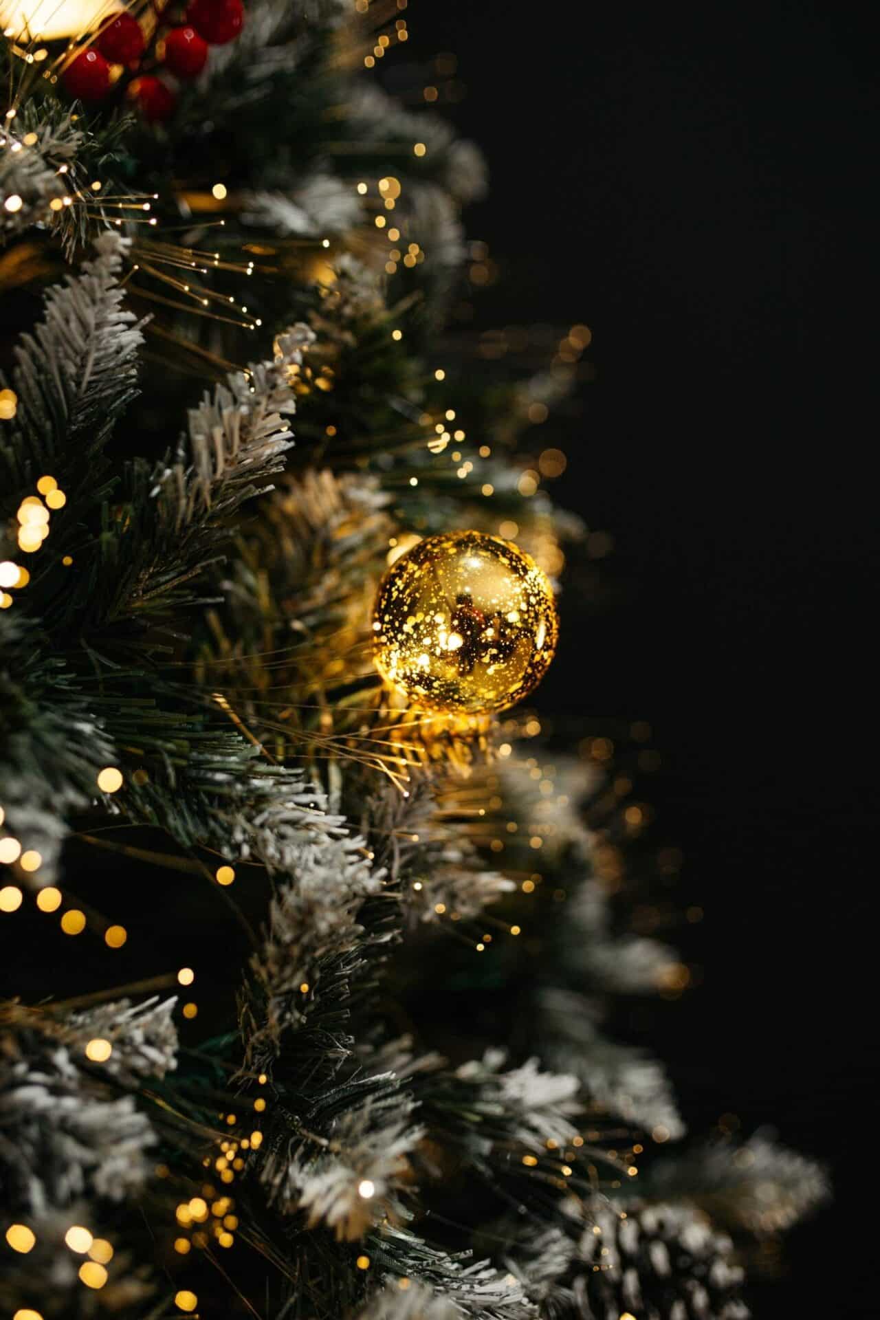 Prelit 1.8m Christmas Tree with warm LEDs, fibre optics, mini houses and gold baubles
